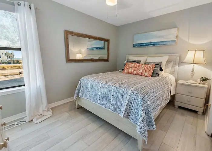 Sea Oats B105 By Albvr - Pet Friendly - Balcony - Easy Access! Gulf Shores