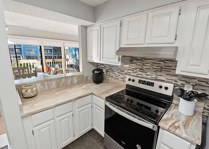 Sea Oats B105 By Albvr - Pet Friendly - Balcony - Easy Access! Holiday home